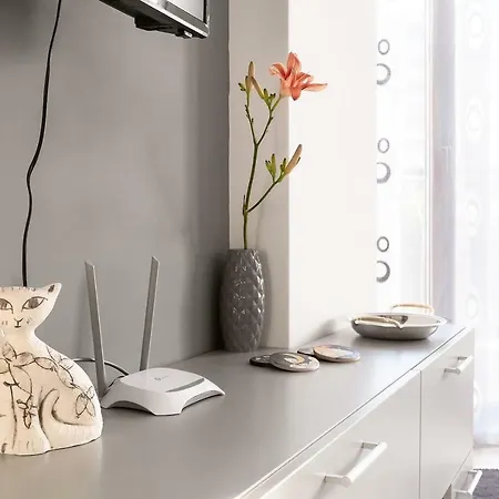 Modern & Clean 1-bedroom Flat In A Private Sarafovo * 布尔加斯